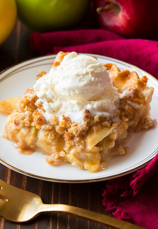 Apple Slab Pie (with Crumb Topping)