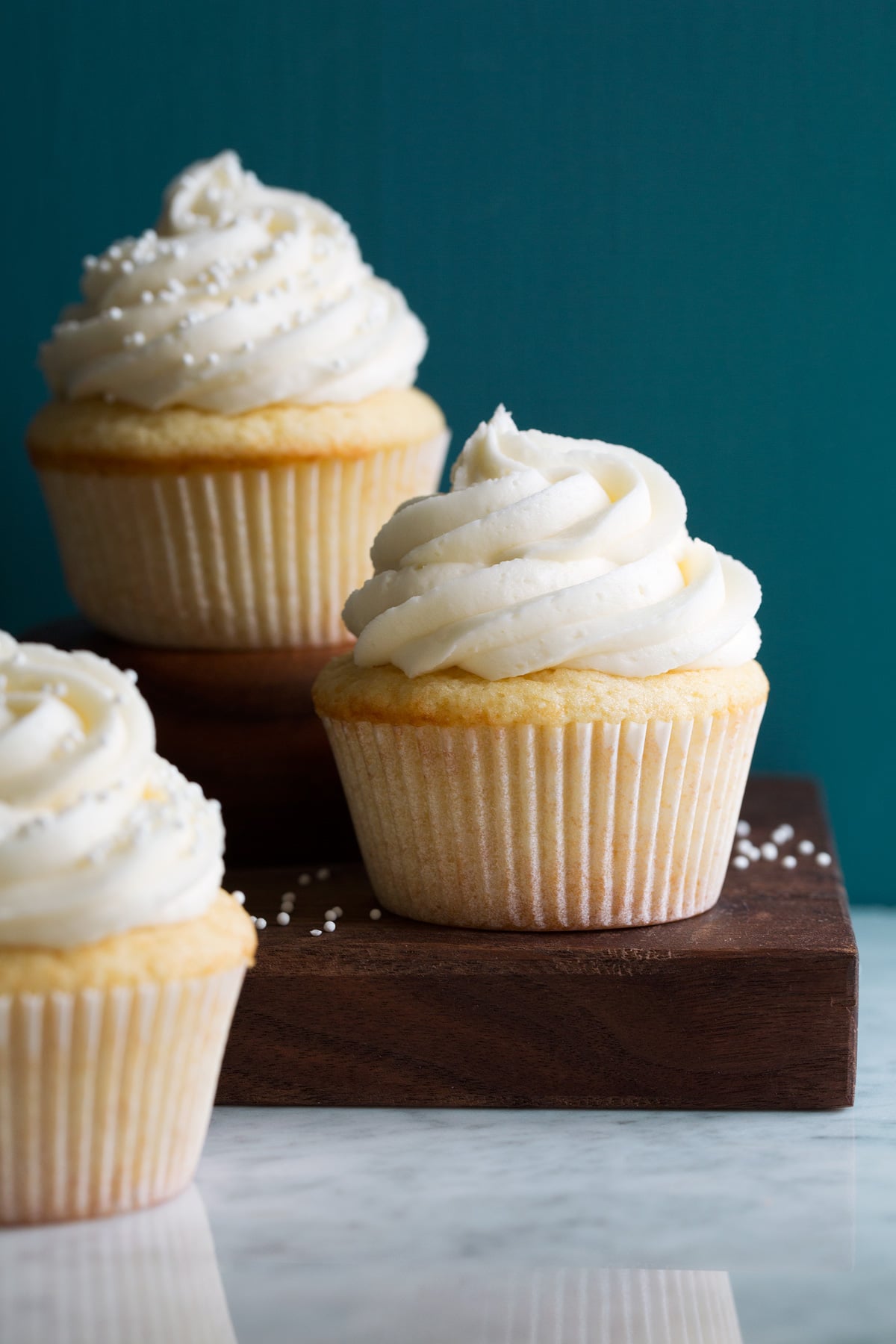 Greatest Vanilla Cupcakes Recipe – Cooking Elegant