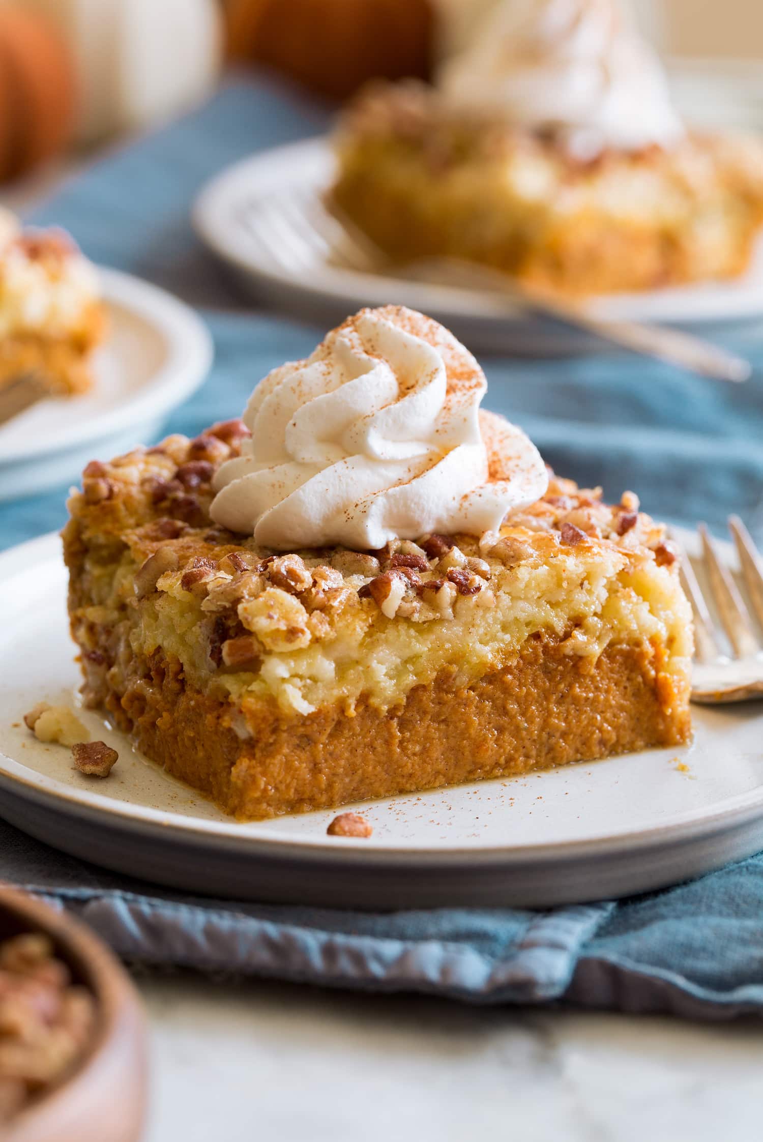 Pumpkin Dump Cake – Cooking Elegant