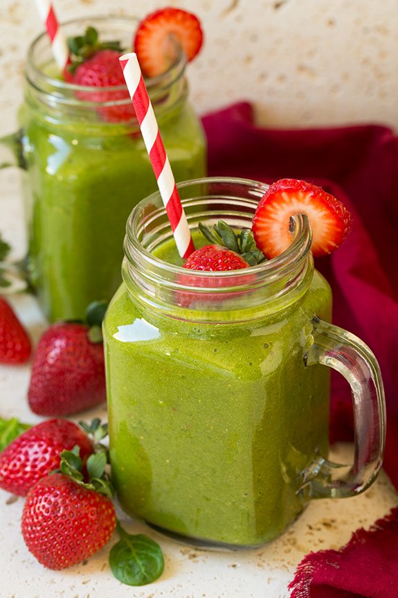 Strawberry Spinach Inexperienced Smoothie (Solely 5 Elements!)